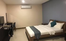 Ybc Grand Hotel